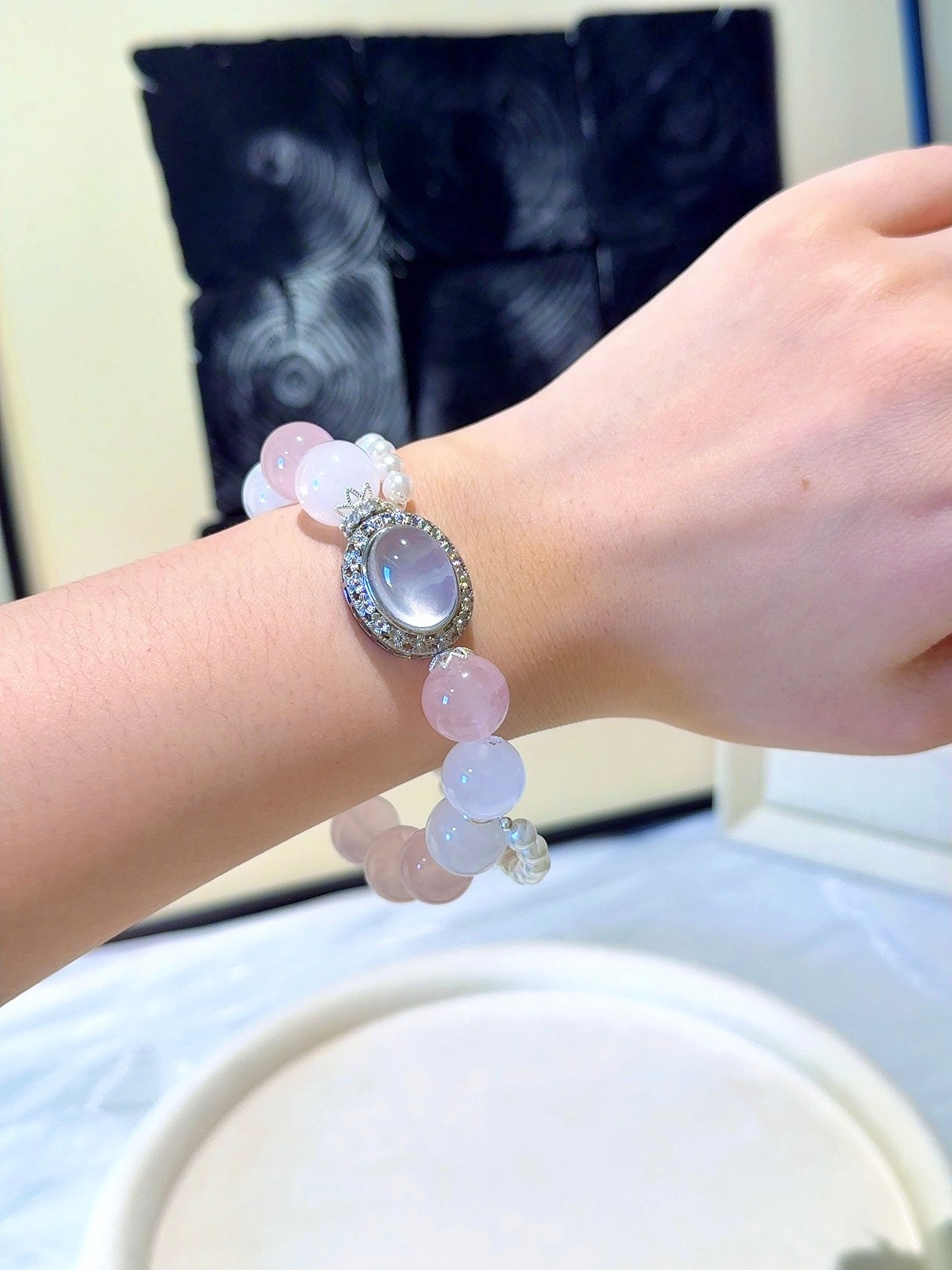 ▫️▪️ Pink crystal white ghost milky white crystal magic box bracelet